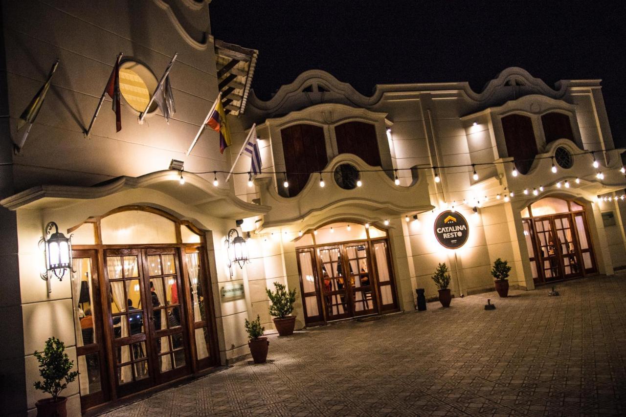 Hotel Santa Catalina Río Cuarto エクステリア 写真