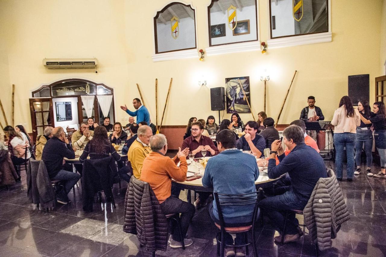 Hotel Santa Catalina Río Cuarto エクステリア 写真