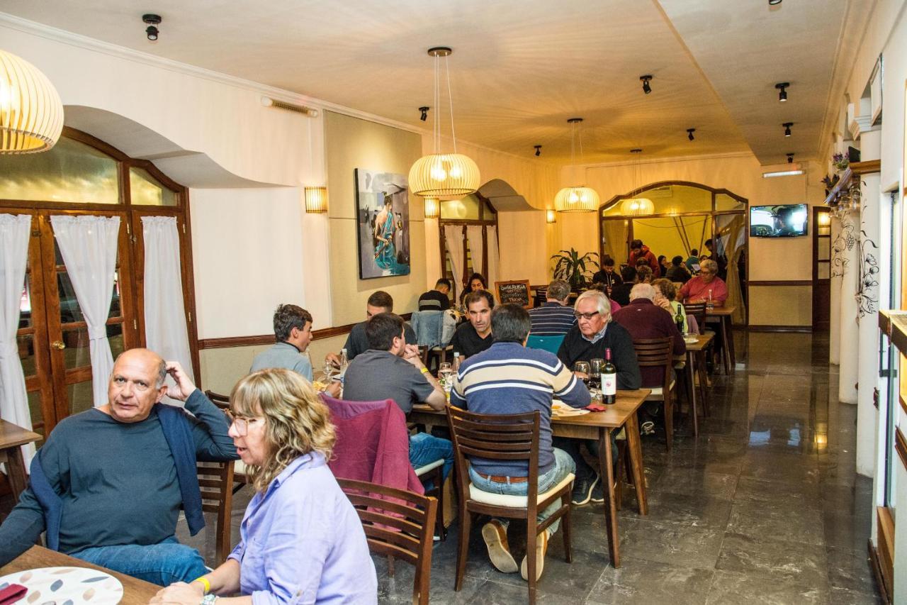 Hotel Santa Catalina Río Cuarto エクステリア 写真
