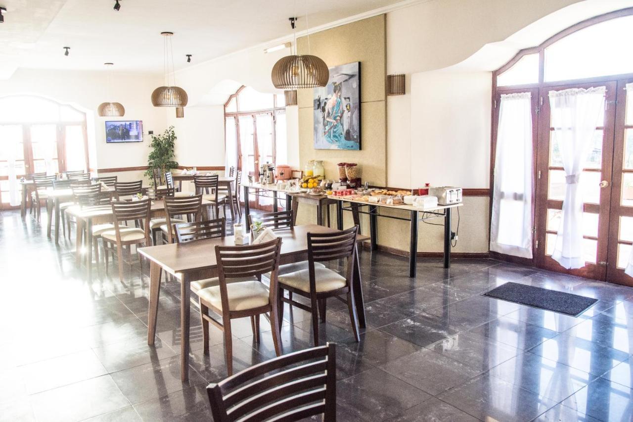 Hotel Santa Catalina Río Cuarto エクステリア 写真