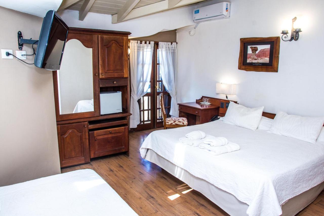 Hotel Santa Catalina Río Cuarto エクステリア 写真