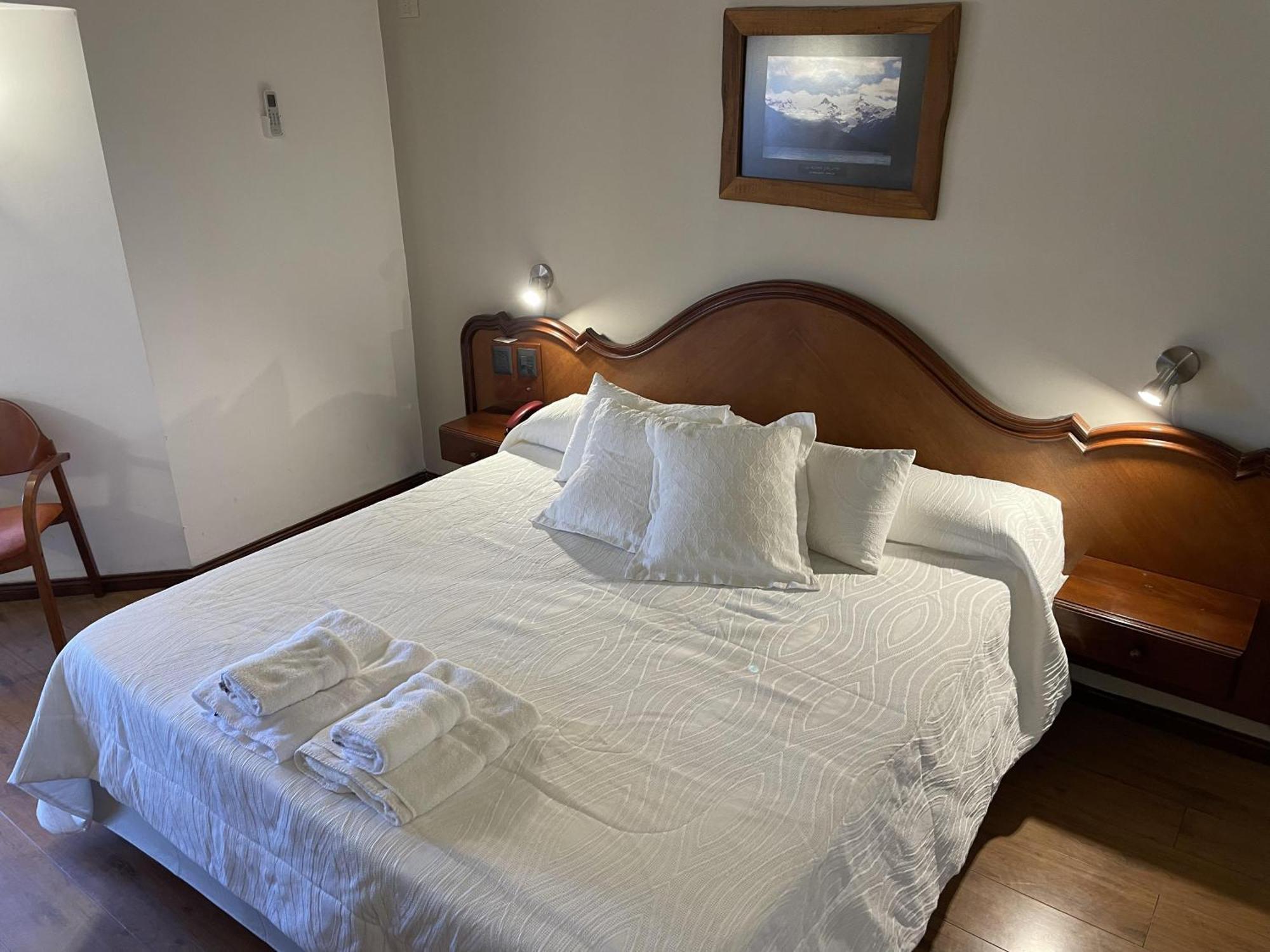 Hotel Santa Catalina Río Cuarto エクステリア 写真