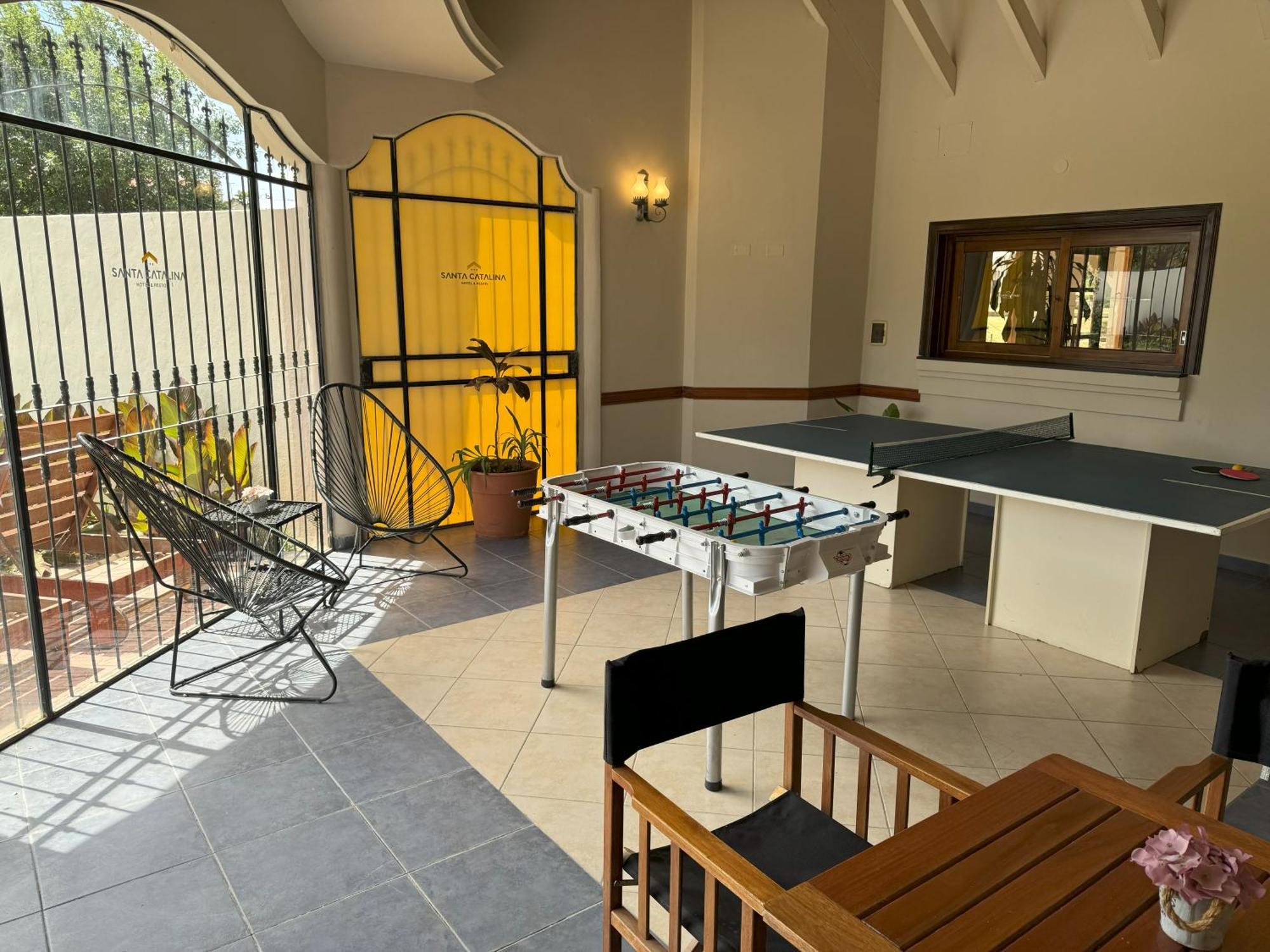 Hotel Santa Catalina Río Cuarto エクステリア 写真